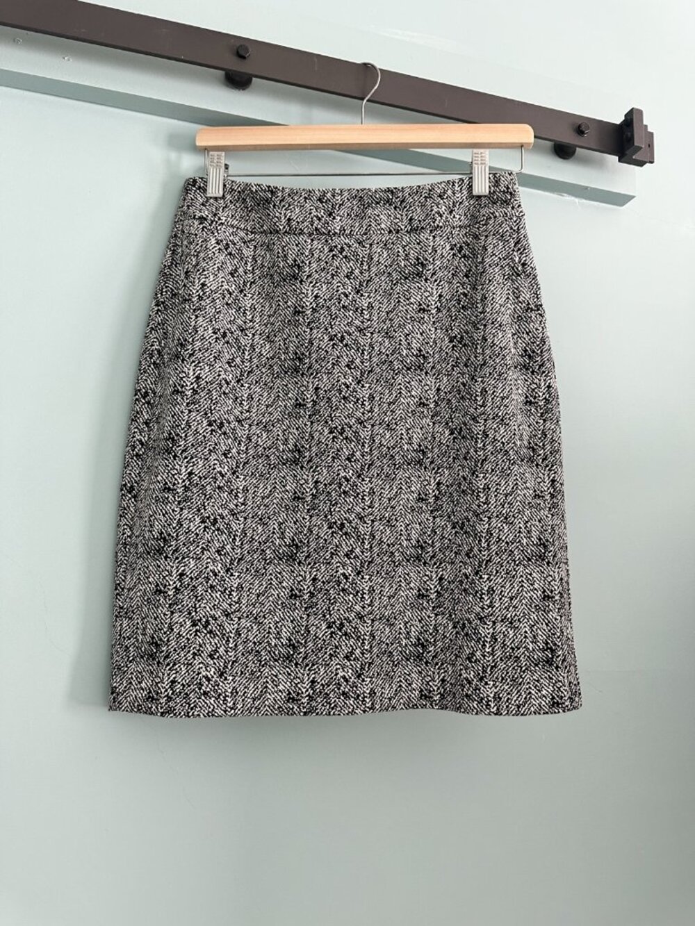 CAbi Black & White Herringbone Tweed Pencil Skirt